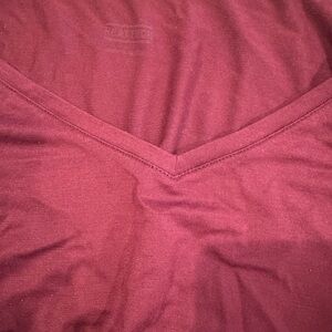 Uniqlo Heattech Burgundy V-Neck Top